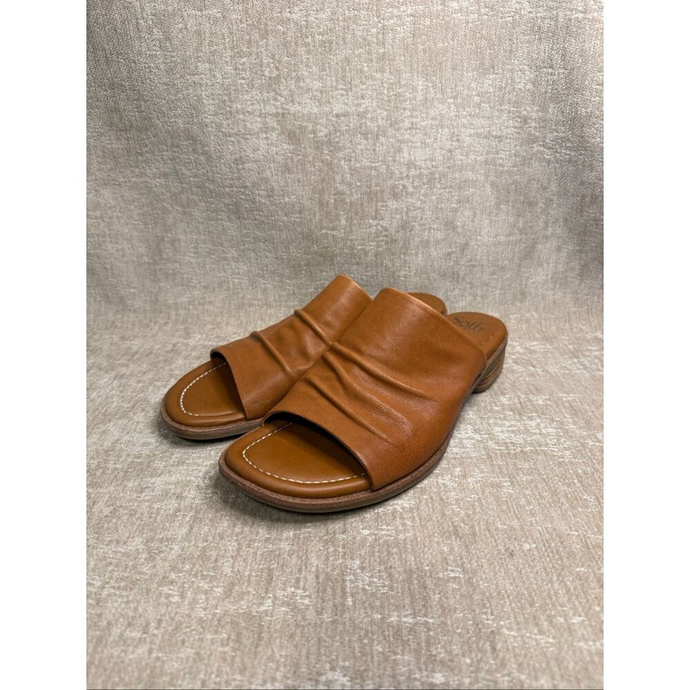 Sofft Women's Chrissie Italian Leather Heeled Slide Sandals Camel Tan Size 11M